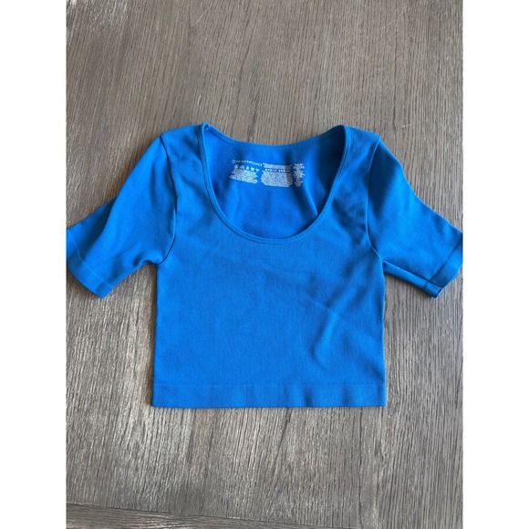 Primark Cares Blue Crop Top Short Sleeve Scoop Neck Ribbed Knit size small - Picture 1 of 5
